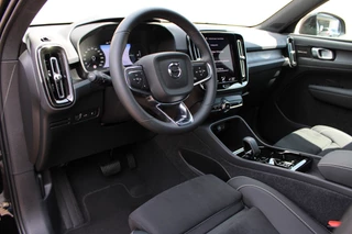 Volvo XC40 Volvo XC40 1.5 T4 Plug-in hybrid Plus Dark | Trekhaak | H/K | Pilot | Full - afbeelding nr 4