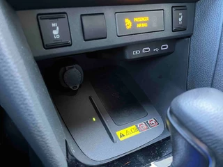 Toyota Yaris Cross Navi|Carplay|PDC V+A|Dodehoek|Stoel en stuurverwarming| - afbeelding nr 14