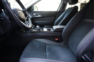 Land Rover Range Rover Velar Land Rover Range Rover Velar 2.0 P400e * Black on Black * Privacy glass 20inch * Aktieprijs - afbeelding nr 33