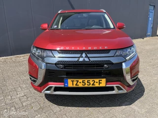 Mitsubishi Outlander Mitsubishi Outlander 2.4 PHEV Intense+ trekhaak allseason banden - afbeelding nr 23