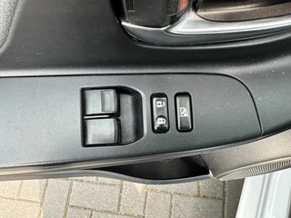 Toyota Yaris Toyota Yaris 1.5 Hybrid Aut. Now Clima stoelverwarming - afbeelding nr 25