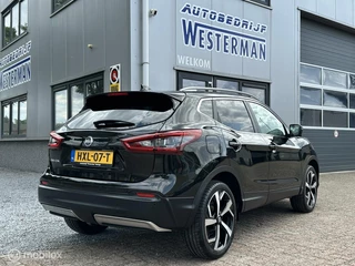Nissan QASHQAI Nissan Qashqai 1.3 DIG-T Premium Edition Aut Pano Leer Navi 360°Cam Keyless 19