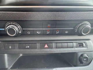 Opel Vivaro Opel Vivaro 2.0 CDTI 145pk L2 H1 Edition 3Persoons Airco,Cruisecontrol,Navigatie Nette Auto - afbeelding nr 7