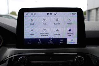 Ford Kuga Ford Kuga 2.5 PHEV Titanium | Dealeronderhouden | Adaptive cruise control | Winter Pack | Dodehoeksensoren | Camera - afbeelding nr 34