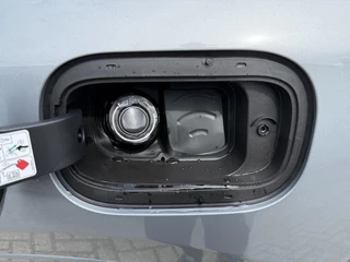 Ford Kuga Ford Kuga 2.5 PHEV ST-Line X 243pk | Driver Assistance pack | Matrix LED | Black Package | Wegklapbare Trekhaak | Panoramadak | Winterpack | 2.100kg Trekgewicht - afbeelding nr 18