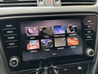Škoda Octavia Skoda Octavia Combi 1.0 TSI Sport Navigatiesysteem | Trekhaak | Apple CarPlay | Climate control | Cruise control | Getint glas | Parkeersensoren achter - afbeelding nr 20