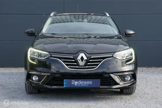 Renault Mégane Estate Renault Megane Estate 1.3 TCe140 EDC Automaat Bose Navi Cam - afbeelding nr 2
