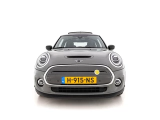 MINI Electric (INCL-BTW) Aut. *PANO | FULL-LEATHER | HEAD-UP | FULL-LED | HARMAN/KARDON-SOUND | KEYLESS | CAMERA | SPORT-SEATS | NAVI-FULLMAP | HEATED-SEATS | AMBIENT-LIGHT | DAB | DIGI-COCKPIT | 17