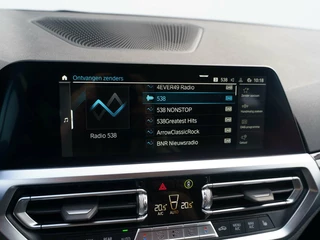 BMW 3 Serie BMW 3-serie Touring 330e 293pk Sport Line | Full LED | Sportstoelen | Adaptive cruise | Trekhaak - afbeelding nr 39