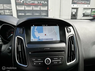 Ford Focus Ford Focus Wagon 1.0 ST-Line Navi Clima CarPlay Orig NL Stoer - afbeelding nr 7