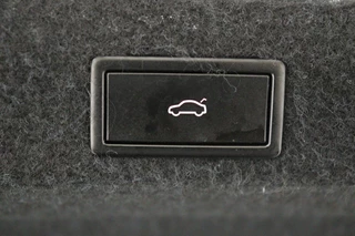 Škoda Octavia Skoda Octavia 1.0 e-TSI Business Edition Plus |  Stoelverwarming | Trekhaak | Camera | Adaptive cruise | Memory | Carplay | Side Assist | Full LED | Keyless | Park Assist | Navigatie - afbeelding nr 31