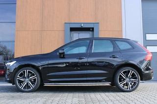 Volvo XC60 Volvo XC60 2.0 Recharge T6 AWD R-Design | Pano | 360 | Trekhaak - afbeelding nr 2