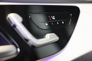 Mercedes-Benz GLC Mercedes-Benz GLC-klasse 300e 4MATIC AMG 63 Look / Memory / Burmester / Camera / Acc / Lane Assist / Dode Hoek / Sfeerverlichting - afbeelding nr 17