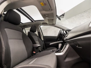 Suzuki S-Cross Suzuki S-Cross SX4 1.6 Exclusive Automaat (PANORAMADAK, CLIMATE, CRUISE, GETINT GLAS, SPORTSTOELEN, LM VELGEN, BLUETOOTH, NIEUWE APK, NIEUWSTAAT) - afbeelding nr 8