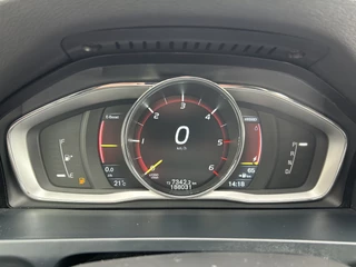 Volvo V60 Volvo V60 2.4 D6 AWD Plug-In Hybrid Momentum Navi Trekhaak Airco/ECC - afbeelding nr 6
