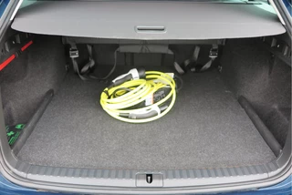 Škoda Octavia Škoda Octavia Combi 1.4 TSI iV 204PK PHEV Sportline Business ,Led-matrix koplampen, Carplay , Leer, Ergonimische stoelen, Stoelverwarming voor&achter,DAB+, stuurwiel verwarmd, schakelmogelijkheid aan stuurwiel, Carplay , etc. etc. - afbeelding nr 88