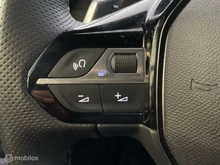 Peugeot 2008 Peugeot 2008 1.2 PureTech 130 GT eat8 leer alcantara adaptive cruise control navigatie via carplay - afbeelding nr 22