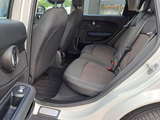 MINI Clubman MINI Clubman Mini 1.5 Cooper Salt Business | Airco | Trekhaak | Navi | Cruise | PDC | - afbeelding nr 14