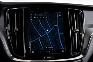 Volvo V60 | Dig. Cockpit | Adapt. Cruise | Stoel-+Stuurverw. | PDC | Camera | NAV + App. Connect | ECC | LM 19