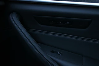 BMW 5 Serie BMW 5-serie Touring 520i M-Sport | Comfortstoelen | Org. NL - afbeelding nr 24
