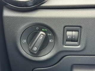 Škoda Fabia Skoda Fabia 1.0 TSI Ambition Clima Carplay Adaptive cruise Navigatie Pdc DAB radio - afbeelding nr 36