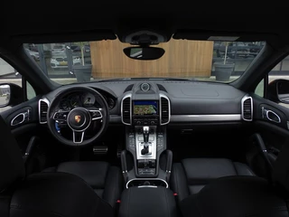 Porsche Cayenne Porsche Cayenne 3.0 S 509PK E-Hybrid / Sport Design / LED - afbeelding nr 14