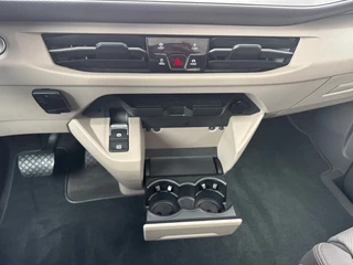 Volkswagen Multivan Volkswagen Multivan 2.0 TSI DSG BULLI EDITION GLASDAK/CAMERA/TREKHAAK/H&K/LEDER/MEMORY - afbeelding nr 21