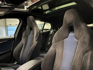 BMW 1 Serie BMW 1-serie 118i M-pack |PANO|SFEER|ALCANTARA|MEMORY - afbeelding nr 18