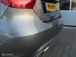 Mercedes-Benz A-Klasse Mercedes A-klasse 180 Prestige/nav/pdc v-a/zwarte hemel/17