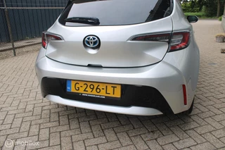 Toyota Corolla Toyota Corolla 1.8 Hybrid Business Intro | Parkeersensoren voor en achter | Stoelverwarming | NL Auto Boekjes. - afbeelding nr 15