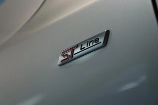 Ford Focus Ford Focus Wagon 1.0 EcoBoost Hybrid ST Line / KEYLESS / CAMERA / STUUR+STOELVERW - afbeelding nr 28