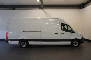 Mercedes-Benz Sprinter - A/C Climate - Navi - Cruise - €21.900,- Excl. - afbeelding nr 17