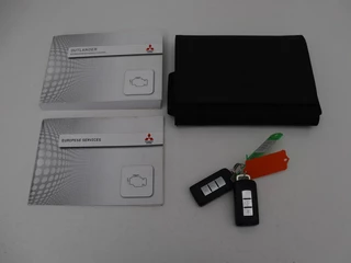 Mitsubishi Outlander Mitsubishi Outlander 2.0 Executive Edition 7-persoons | Automaat |  Full LED | Camera | MirrorLink | Climate control | Cruise control - afbeelding nr 19