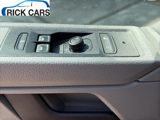 Volkswagen Transporter Volkswagen Transporter 2.0 TDI 150PK EURO6L2H1 32 Cruise control/navigatie systeem/trekhaak - afbeelding nr 36