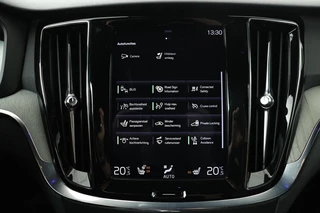 Volvo V60 Volvo V60 2.0 T6 Recharge AWD Inscription | Trekhaak |  Stoel & stuurverwarming | Leder | Camera | Adaptive cruise | Carplay | Memory - afbeelding nr 21