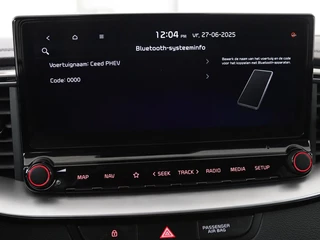 Kia Ceed Kia Ceed 1.6 GDI PHEV ExecutiveLine | Panoramadak |  Stoelventilatie | Trekhaak | Leder | Camera | Adaptive cruise | Keyless | Full LED | Stuur & achterbankverwarming | Carplay | Navigatie - afbeelding nr 32