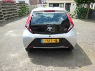 Toyota Aygo Toyota Aygo 1.0 VVT-i x-fun - afbeelding nr 7