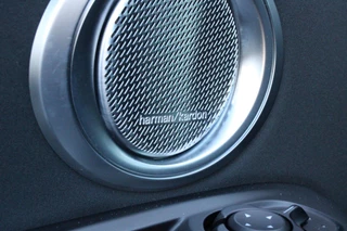 Alfa Romeo Tonale Alfa Romeo Tonale 1.5T 160PK HYbrid VELOCE | PANORAMISCH SCHUIF / KANTELDAK | LEDEREN BEKLEDING | VOORSTOELEN / STUUR VERWARMD | VOORSTOELEN GEVENTILEERD | VOORSTOELEN ELEKTRISCH VERSTELBAAR | DRAADLOOS APPLE CARPLAY / ANDROID AUTO | 360° CAMERA | AUTOMATISCH DIMMENDE BUITENSPIEGELS | 20