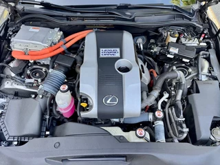 Lexus IS Lexus IS 300h Hybrid Edition 30 ACC OPENDAK LEER PRIMA AUTO - afbeelding nr 35