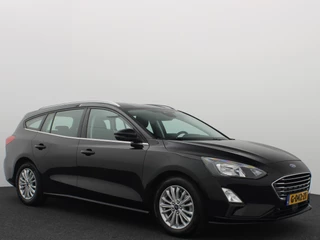 Ford Focus AUTOMAAT / TREKHAAK / FULL LED / KEYLESS / CARPLAY / NAVI / CLIMA / PDC / NL-AUTO - afbeelding nr 18