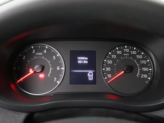 Renault Master | Navigatie | Camera | 3-Persoons | Airco | Cruise | Betimmering - afbeelding nr 9