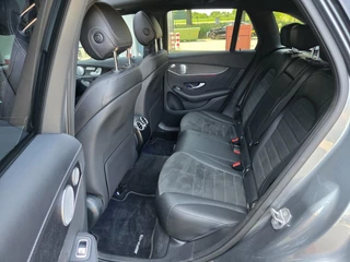 Mercedes-Benz GLC Mercedes-Benz GLC-klasse 300e 4MATIC Premium Plus / LUCHTVERING / PANORAMADAK / ALARMKLASSE 5 / TREKHAAK ELEKTRISCH / AMG-LINE ! - afbeelding nr 40