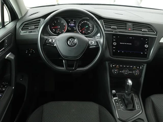Volkswagen Tiguan Allspace Volkswagen Tiguan Allspace 1.5 TSI Comfortline | 1e eigenaar |  Stoelverwarming | Carplay | Trekhaak | Adaptive cruise | Climate control - afbeelding nr 3