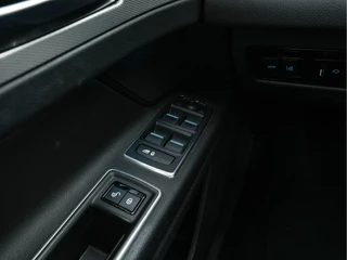 Jaguar XF Aut. *WINDSOR-FULL-LEATHER | BI-XENON | NAVI-FULLMAP | JAGUAR-AUDIO | CAMERA | COMFORT-SEATS | SHIFT-PADDLES | LANE-ASSIST | KEYLESS | HEATED-SEATS |  ECC | PDC | CRUISE | 18