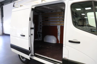 Renault Master - Airco - Cruise - Trekhaak - € 17.900,- Excl. - afbeelding nr 14
