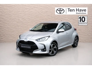 Toyota Yaris 1.5 Hybrid 115 Dynamic Automaat | Buitenspiegels automatisch inklapbaar | Stoelen, stoelverwarming voorstoelen | Stuurwiel, met stuurwielverwarming | Blind Spot Monitor (BSM); dodehoekdetectie | Safe