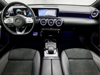 Mercedes-Benz A-Klasse Automaat (SCHUIFDAK, SFEERVERLICHTING, MEMORY SEATS, LEDER/ALCANTARA, WIDE SCREENS, STOELVERWARMING, GETINT GLAS, CAMERA, NIEUWE APK, NIEUWSTAAT) - afbeelding nr 6