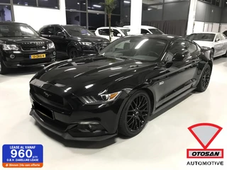 Ford Mustang Fastback 5.0 V8 GT Zwart Automaat