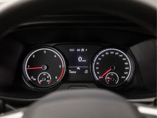 Volkswagen Transporter 150Pk Automaat (APPLE CARPLAY, GROOT NAVI, 3 ZITS, ADAPTIVE CRUISE, PARKEERSENSOREN, LM VELGEN, NIEUWE APK, NIEUWSTAAT) - afbeelding nr 20