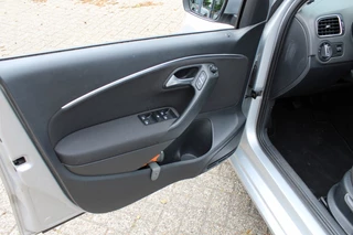 Volkswagen Polo Volkswagen Polo 1.0 Comfortline - afbeelding nr 11